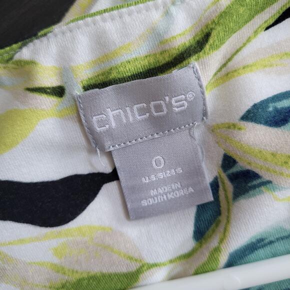 Chicos T Shirt Womens Small / Chicos 0 Floral Casual Tropical Summer Resort - Picture 3 of 10